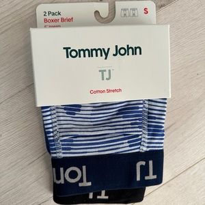 New unopened men’s Tommy John boxer briefs.